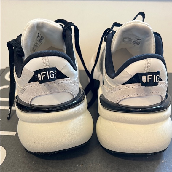 Figs White and Black Athletic Sneaker - Picture 5 of 12
